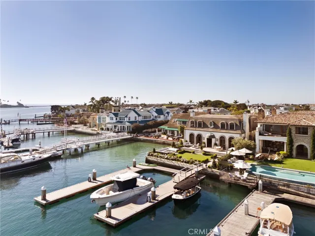 2116 E Balboa Boulevard, Newport Beach, California 92661