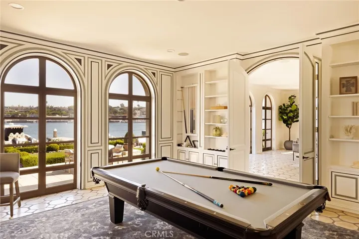 2116 E Balboa Boulevard, Newport Beach, California 92661