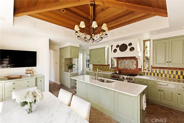 2116 E Balboa Boulevard, Newport Beach, California 92661