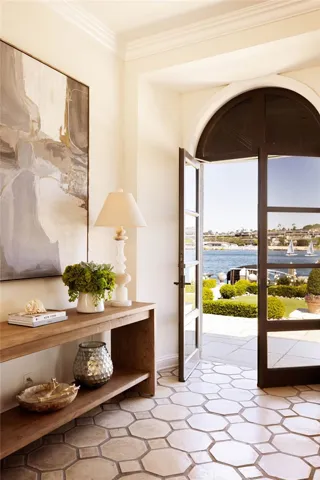 2116 E Balboa Boulevard, Newport Beach, California 92661