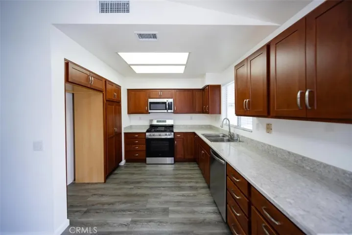 Quarts counters