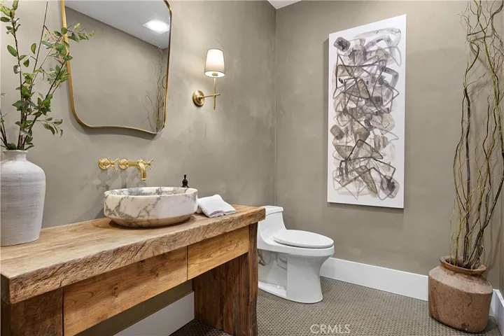 Powder Room