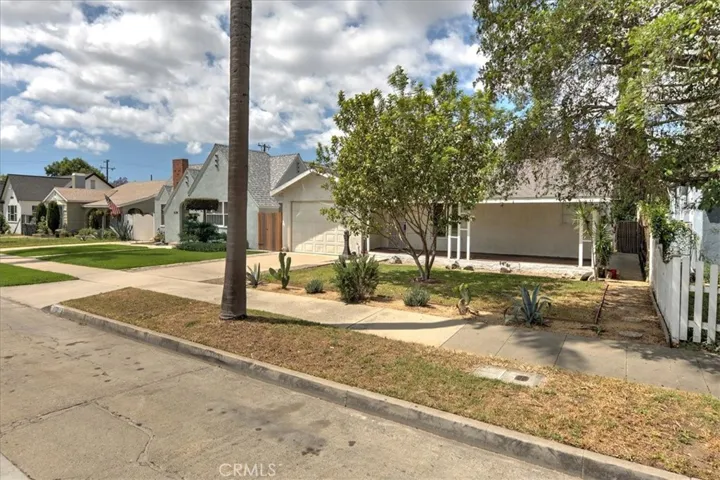 1128 S Parton, Santa Ana, California 92707