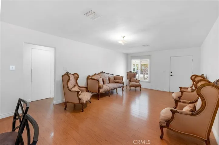 1128 S Parton, Santa Ana, California 92707