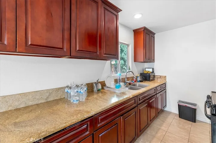 1128 S Parton, Santa Ana, California 92707