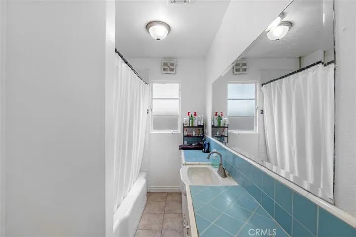 1128 S Parton, Santa Ana, California 92707