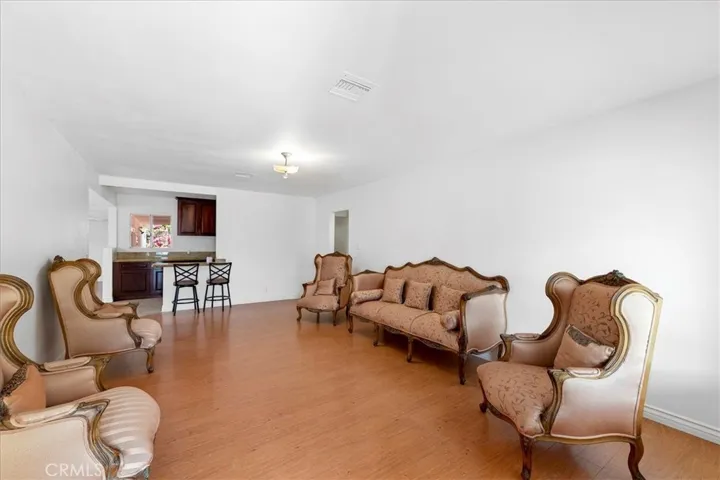 1128 S Parton, Santa Ana, California 92707