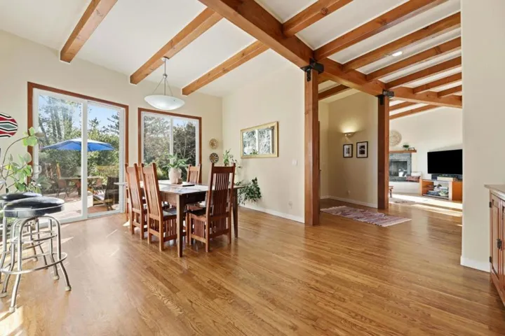 23185 Old Santa Cruz Highway, Los Gatos, California 95033