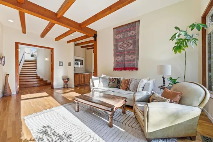 23185 Old Santa Cruz Highway, Los Gatos, California 95033