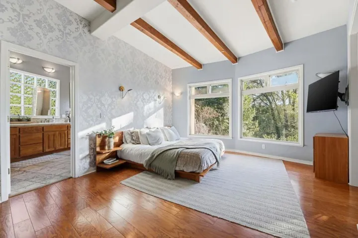 23185 Old Santa Cruz Highway, Los Gatos, California 95033