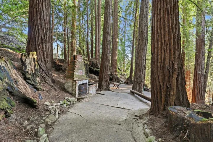 23185 Old Santa Cruz Highway, Los Gatos, California 95033