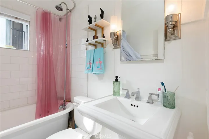 1738 E 4th Street 15, Long Beach, California 90802