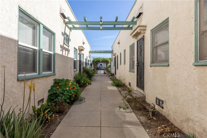 1738 E 4th Street 15, Long Beach, California 90802