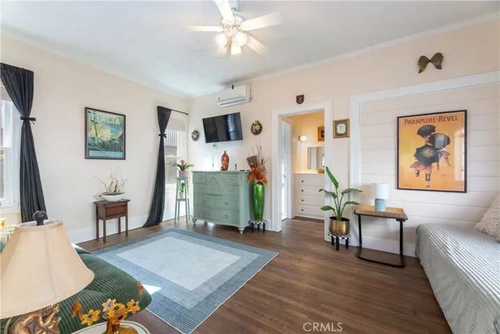 1738 E 4th Street 15, Long Beach, California 90802