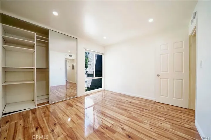 20134 Leadwell 337, Winnetka, California 91306