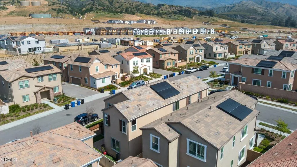 41-web-or-mls-Upmarketmedia_562Kum-aer-0
