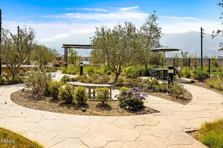 57-web-or-mls-UpmarketMedia_HarvestLimon