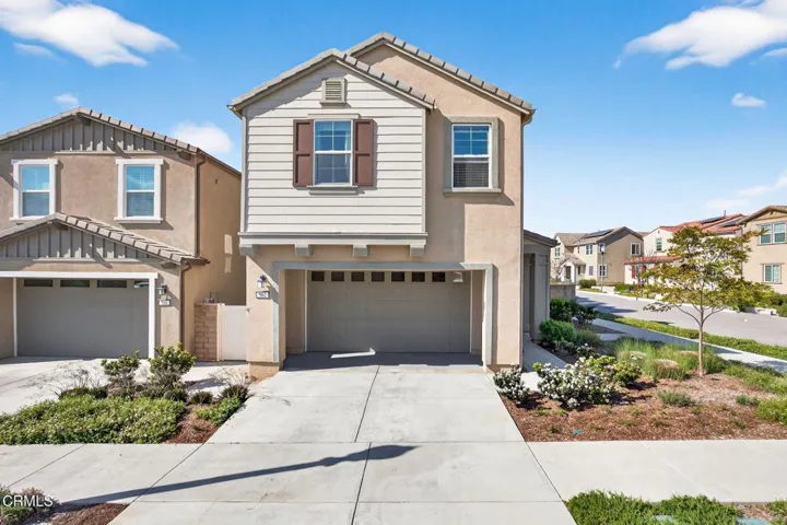 2-web-or-mls-Upmarketmedia_562Kum-006