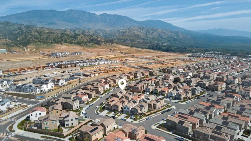 46-web-or-mls-Upmarketmedia_562Kum-aer-0