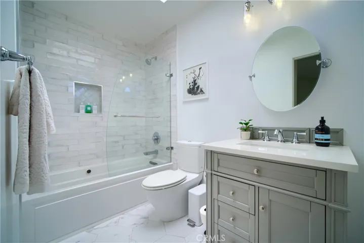  Air Jet Tub