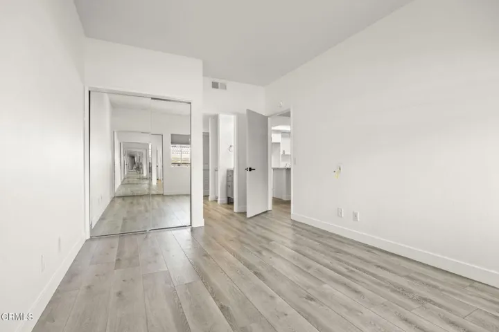 20-web-or-mls-SeaoroStudios-2065B051