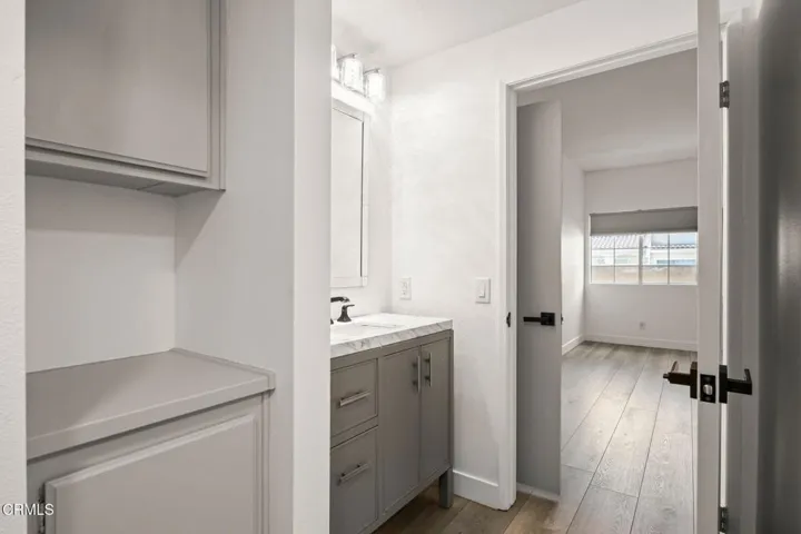 21-web-or-mls-SeaoroStudios-2065B033