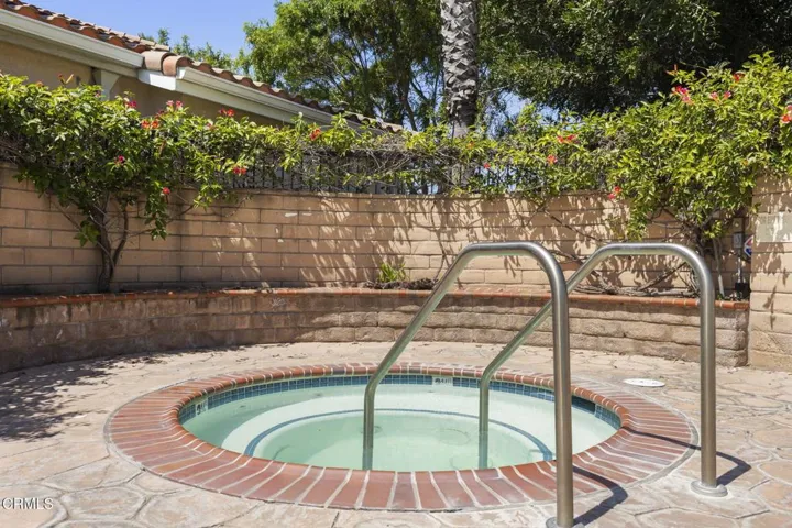 27-web-or-mls-SeaoroStudios-2065B083