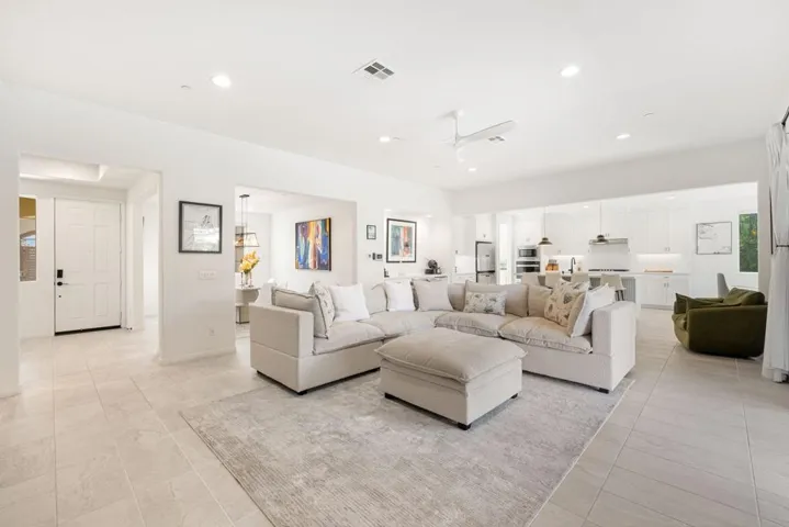 51-web-or-mls-8M4A7567