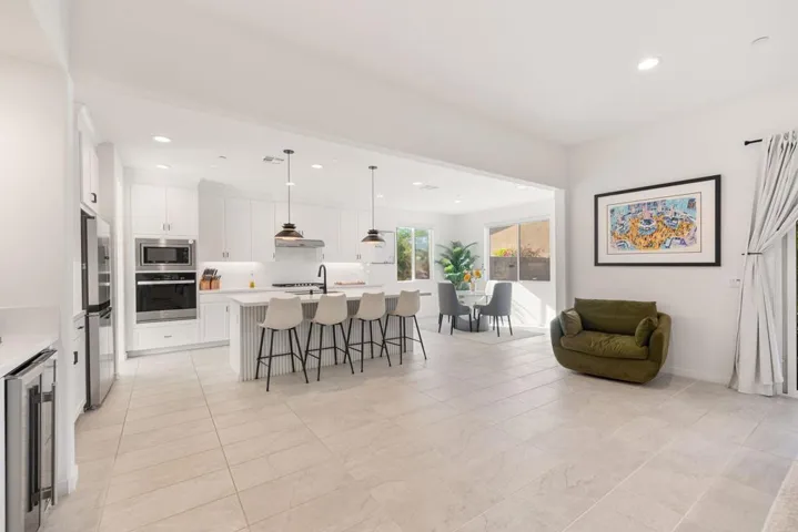 42-web-or-mls-8M4A7622