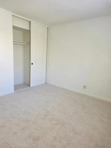 11850 Caminito Ronaldo 233, San Diego, California 92128