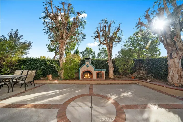 41 Hermosa, Irvine, California 92620