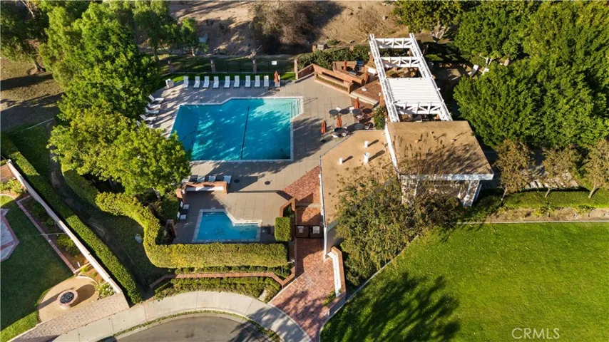 41 Hermosa, Irvine, California 92620