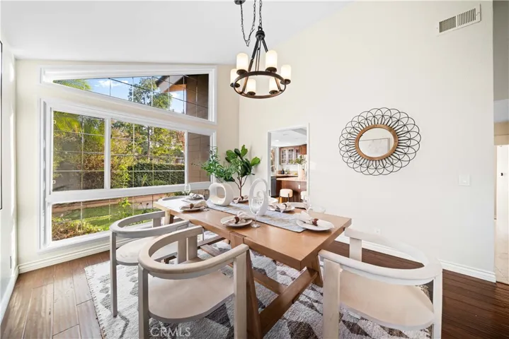 41 Hermosa, Irvine, California 92620