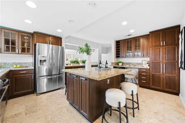 41 Hermosa, Irvine, California 92620