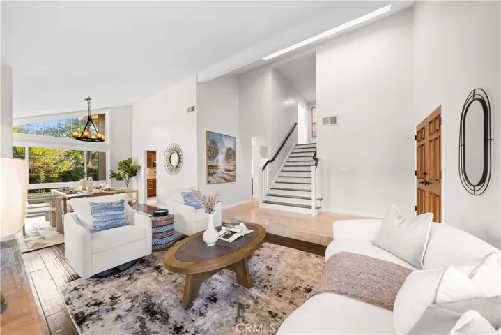 41 Hermosa, Irvine, California 92620