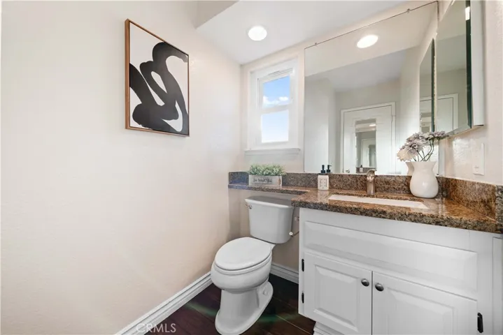 41 Hermosa, Irvine, California 92620