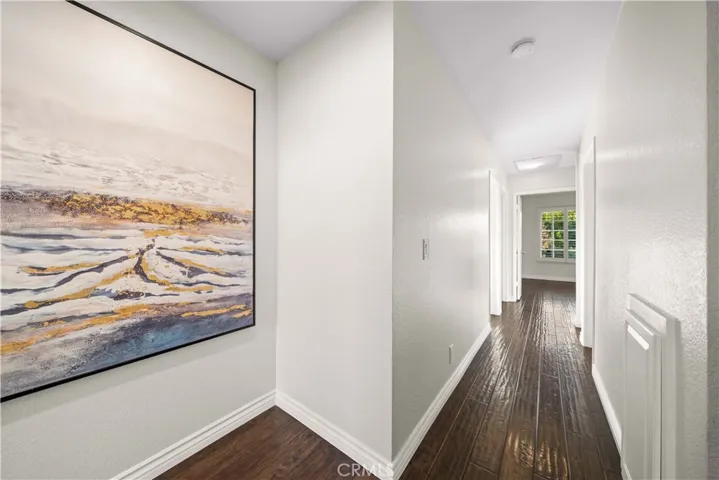 41 Hermosa, Irvine, California 92620