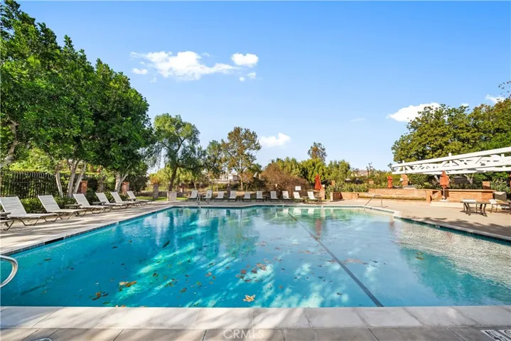 41 Hermosa, Irvine, California 92620