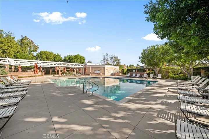 41 Hermosa, Irvine, California 92620