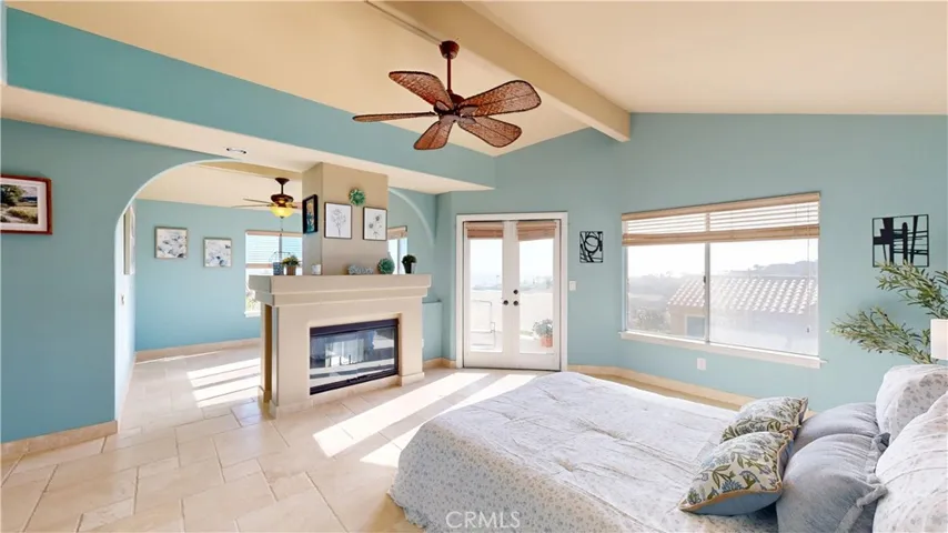 1624 Caminito Solidago, La Jolla, California 92037