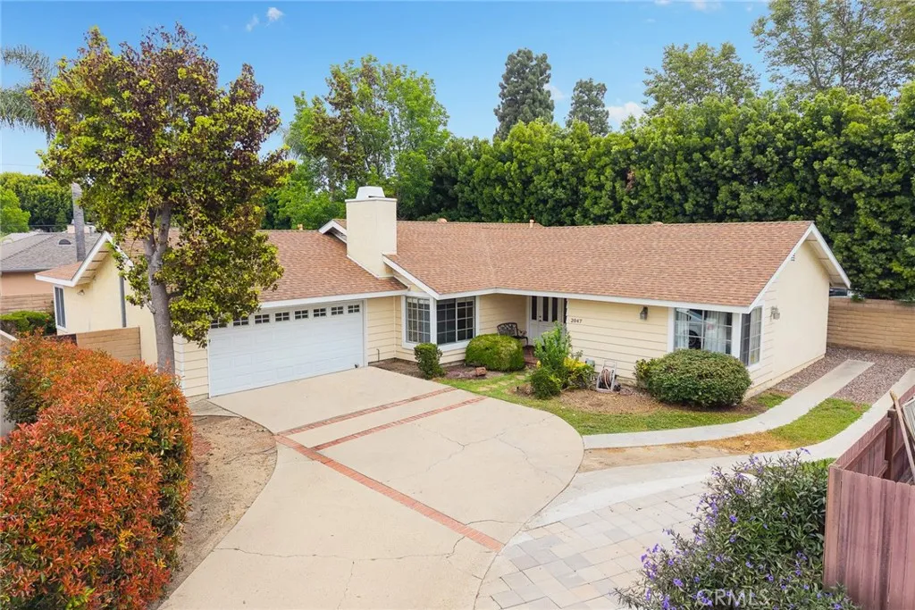 2047 E Fern Dr
