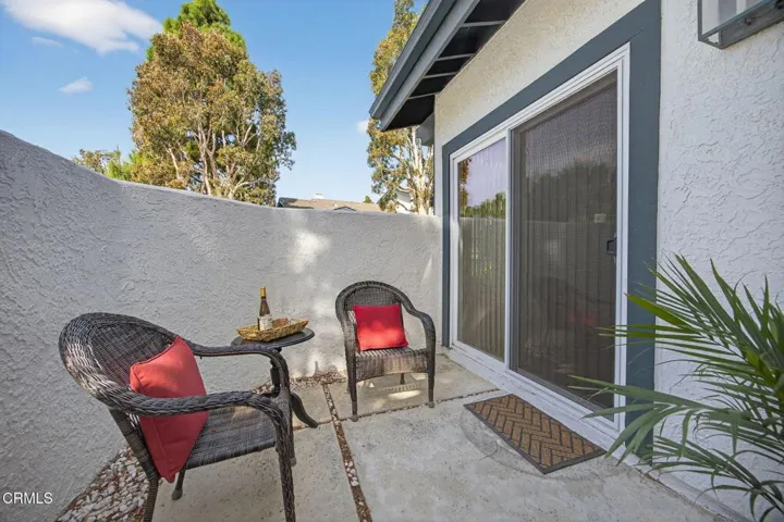 Patio w/ Slider into Living room
