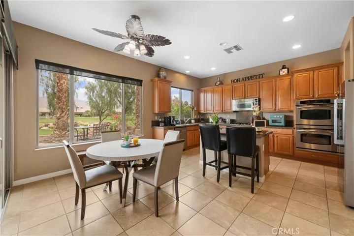 Breakfast Nook