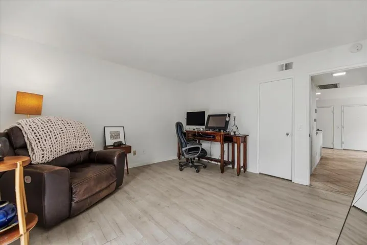 30-Primary Bedroom