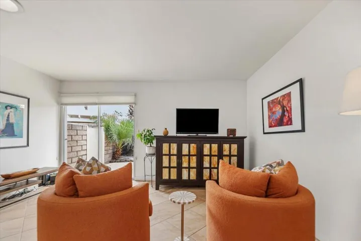 16-Living Room
