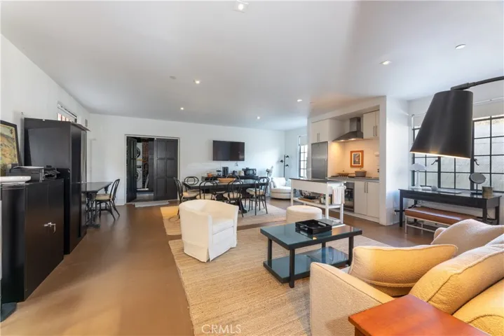 209 E Whittley, Avalon, California 90704