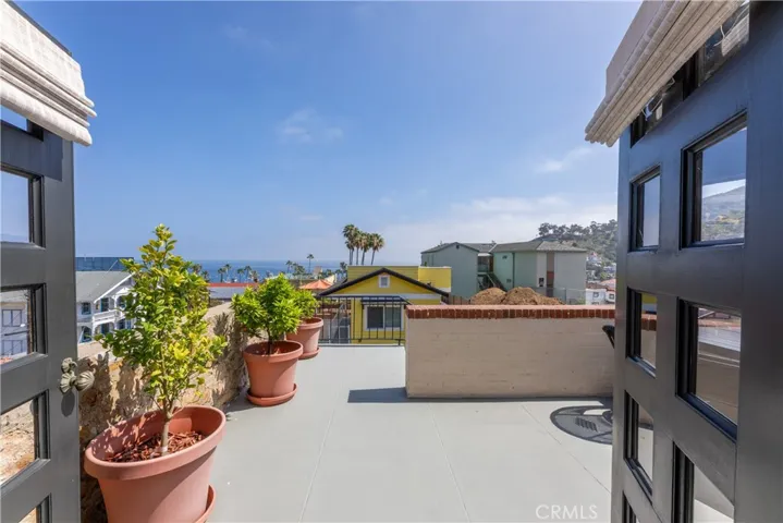 209 E Whittley, Avalon, California 90704