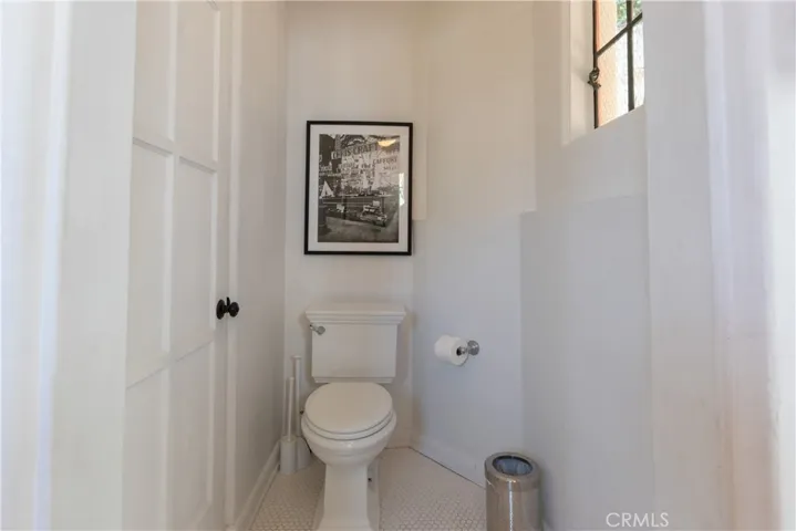209 E Whittley, Avalon, California 90704
