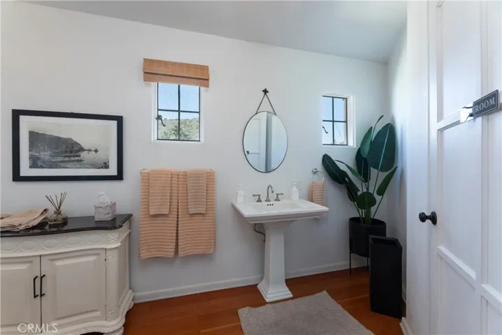 209 E Whittley, Avalon, California 90704