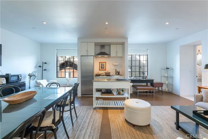 209 E Whittley, Avalon, California 90704